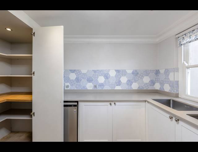 5 BEDROOM HOUSE TO LET IN RUYTEPLAATS